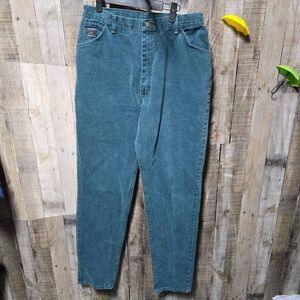 Wrangler Vintage 90s Green Straight Leg High Rise Mom Jeans